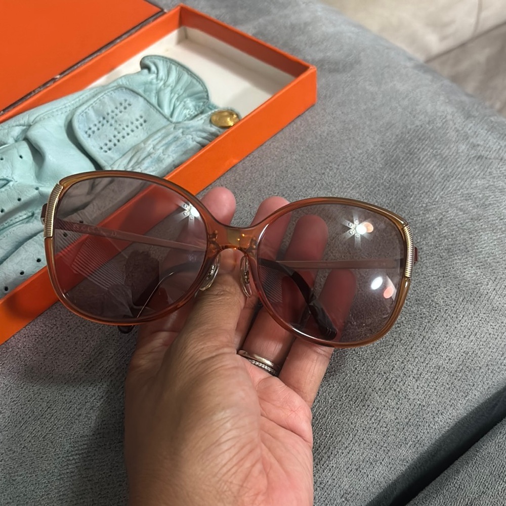 Christian dior reading glass